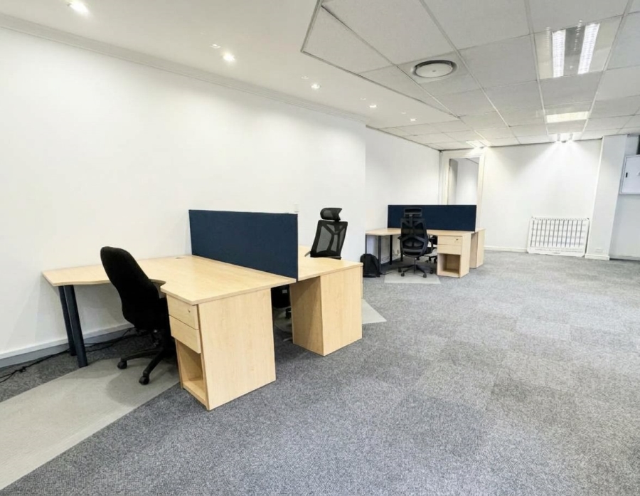 To Let Commercial Property for Rent in Mowbray Western Cape